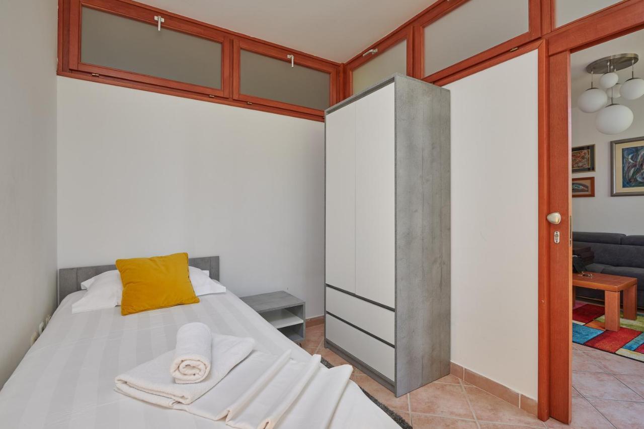Family Apartment Dubrovnik - Private Jacuzzi Terrace, Private Parking Extérieur photo