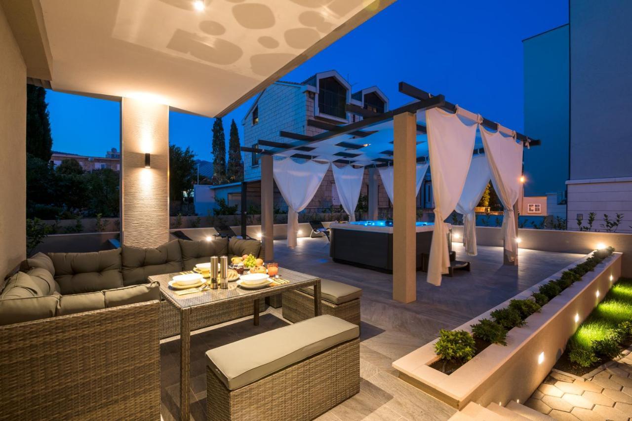 Family Apartment Dubrovnik - Private Jacuzzi Terrace, Private Parking Extérieur photo